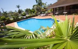 Island Palms Motor Inn - Accommodation Sunshine Coast