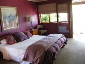 French Cottage and Loft - Accommodation Sunshine Coast