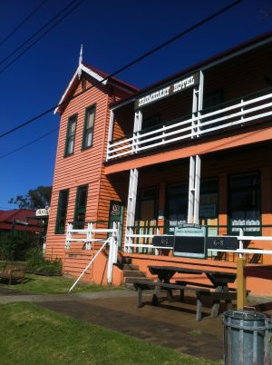 Dromedary Hotel - Accommodation Sunshine Coast