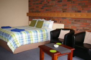 Coorrabin Motor Inn - Accommodation Sunshine Coast
